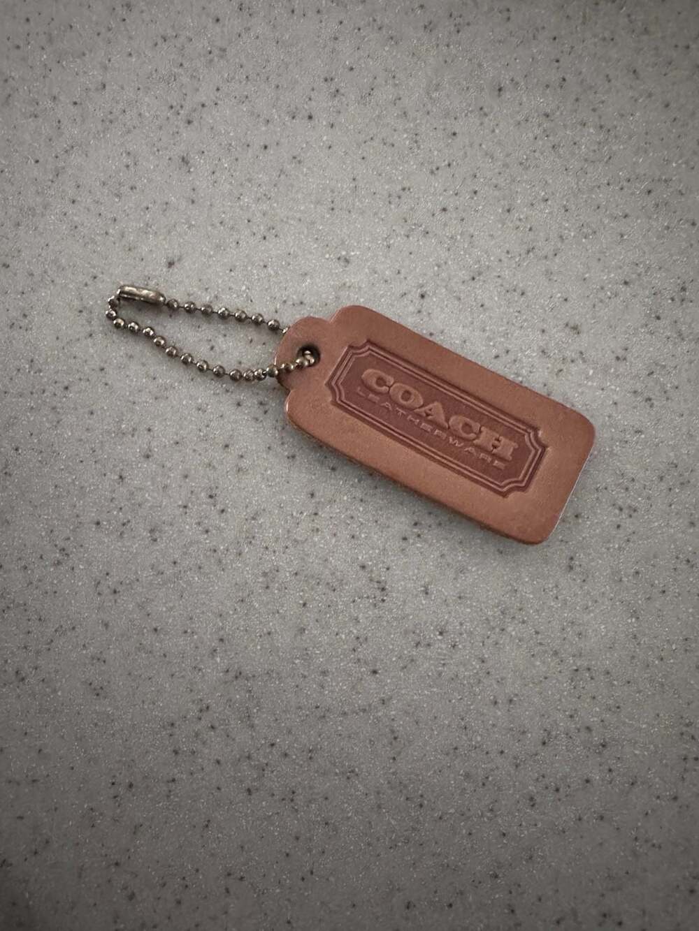 Vintage Coach Leatherware 1 Inch Burnished Cowhide Belt Tag 5700